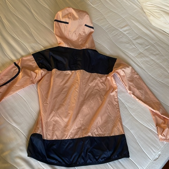 Columbia rain jacket 1/2 zip pull over - Picture 6 of 8